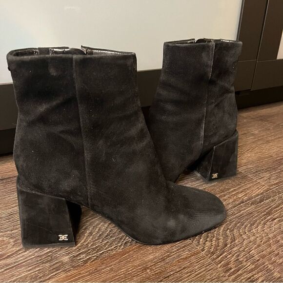 SAM EDELMAN DARUBY BOOTIE IN BLACK SUEDE - Picture 2 of 14